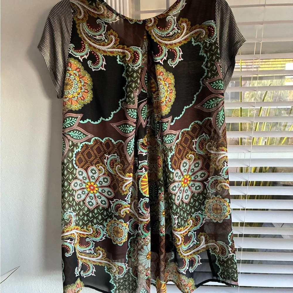 cha cha vente Black and Gray Striped Short-Sleeve Top with Paisley Sides - Picture 2 of 5